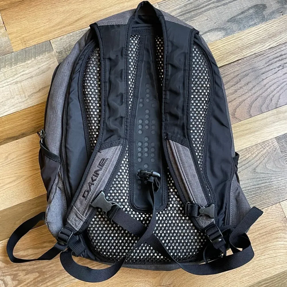 Dakine Campus Gray Laptop Backpack Travel School Book Bag Organizer